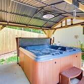 Historic Dahlonega Home w/ Wraparound Porch