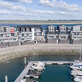 Apartment in Sint-annaland With Beach Access
