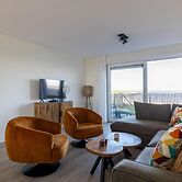 Lush Apartment With sea Views