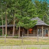Moose Hollow Cabin Near Moscow