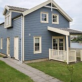 Bungalow by Water Near Rotterdam With Sauna