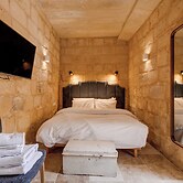 Talbot House by Talbot & Bons