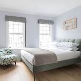 West End Drury Lane Modern 3 Bedroom Apt