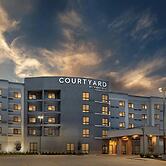 Courtyard By Marriott Sherman