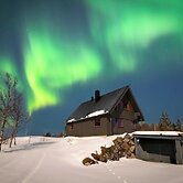 Bestefarhaugen - the Cozy House on the Hill,& Dome