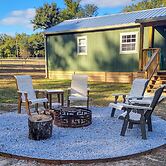 1 Mi to Boat Launch: Fire Pit at Lillian Cottage!