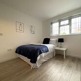 Host Stay Waterfront