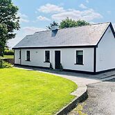 Rose Cottage in Ennistymon - Near Cliffs of Moher