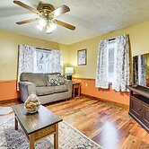 Grill, Dine & Relax Outside: Home in Tyrone!