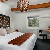 The Lincoln Boutique Motel