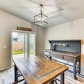 3 Mi to Lake Lowell: Caldwell Home w/ Yard & Grill