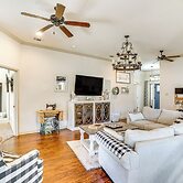 Charming Home w/ Chiminea in Weatherford!