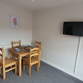 Room in Guest Room - Big Double Room in Stoke City
