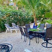 Sea Song Hi 4 Bedroom Home