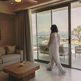 Akres Luxury Sea View Villas