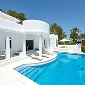 Holiday Home With Pool