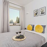 Lumina apart on Sienkiewicza street