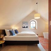 Goldengel Suiten im Herzen von Kaltern