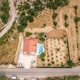 Secluded Holiday Home With Pool and Hot Tub