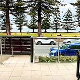 Breeze Beachfront Apartment no 9