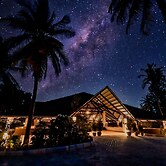 Commune18 Resorts
