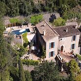 Holiday Home With Barbecue Area