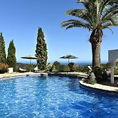 Holiday Home With Alfresco Dinning