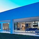 Holiday Home With Stylish Interiors