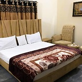 Hotel Golden Inn