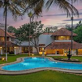 Amã Stays & Trails Mangirish Farmhouse, Alur, Bengaluru