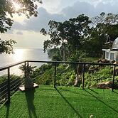 Txaleta De Camiguin powered by Cocotel