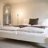 Lenk Lodge