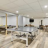 2 Mi to Winnipesaukee Shores: Gunstock Retreat