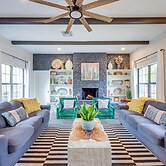 < 1 Mi to Dtwn: Home w/ Fenced Yard in Boerne!