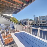 Steps to Ocean: Colorful Abode in Fenwick Island