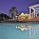 Holiday Home With Charming Patio