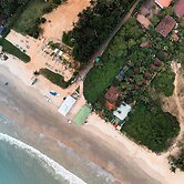 Nasya Beachside Cottages