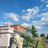 Seven Palms Executive Lodge