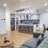 Brand new House in Sunshine West