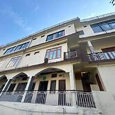 Goroomgo Royal Sainik mando