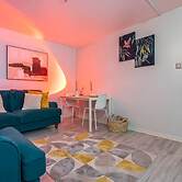 The Highway Hideaway