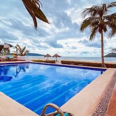 Beachside - Casa Sirena 1BR Suite