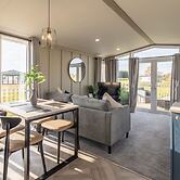 Host Stay Riverwood Ashdown Retreat