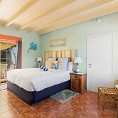 The Ocean View Inn & Pub