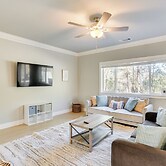 5 Mi to Shasta Lake: Newly Built Home w/ Backyard!
