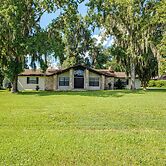 8 Mi to World Equestrian Center: Walkable Getaway