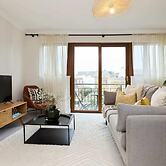 The Isleworth Place - Stunning 1bdr Flat With Balcony