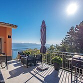 Seaview House - Leana Apartment