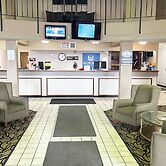 Blue Way Inn & Suites La Crosse
