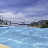 Villa Inna With 3 Bedrooms and 4 Bathrooms